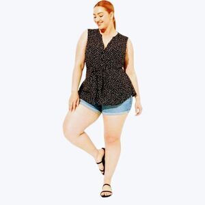 TORRID NEW Confetti Print Peplum Georgette Button & Tye Front Closure Blouse. 4X